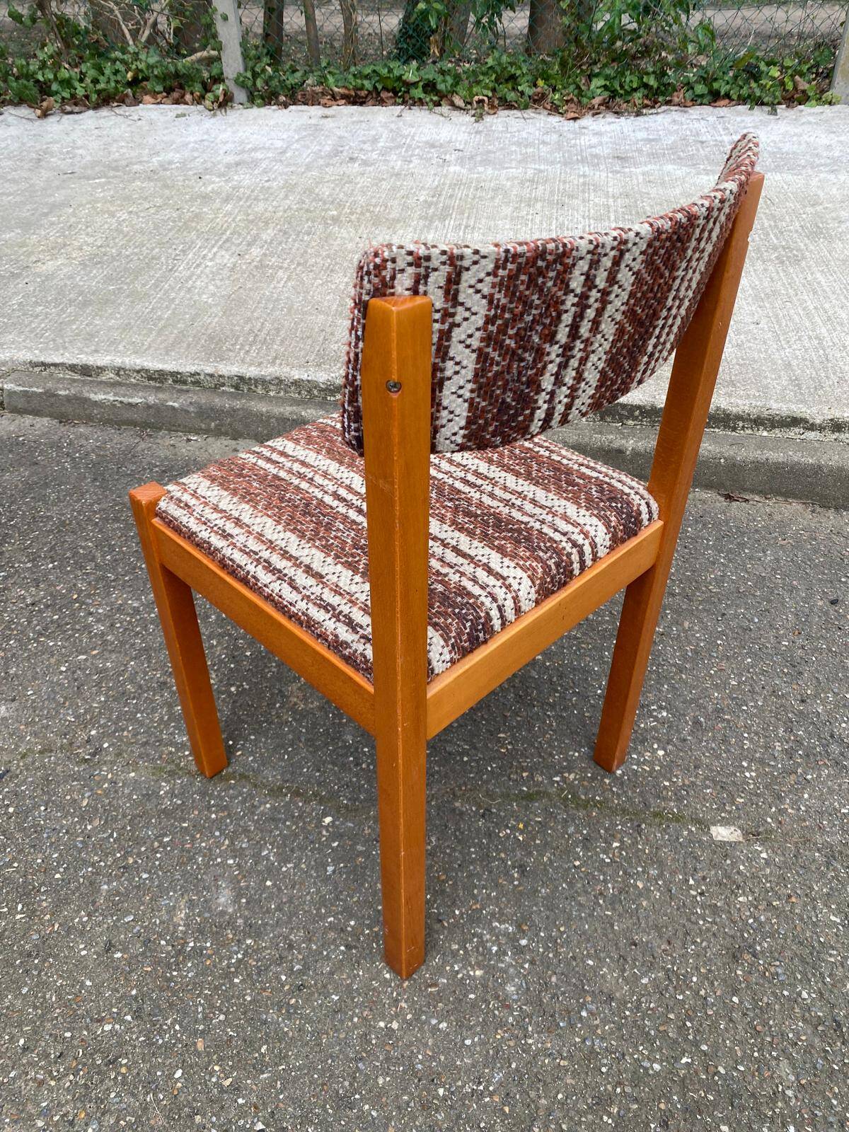 Scandinavian chair Baumann, solid beech wood with light beech and beige burgundy wool.