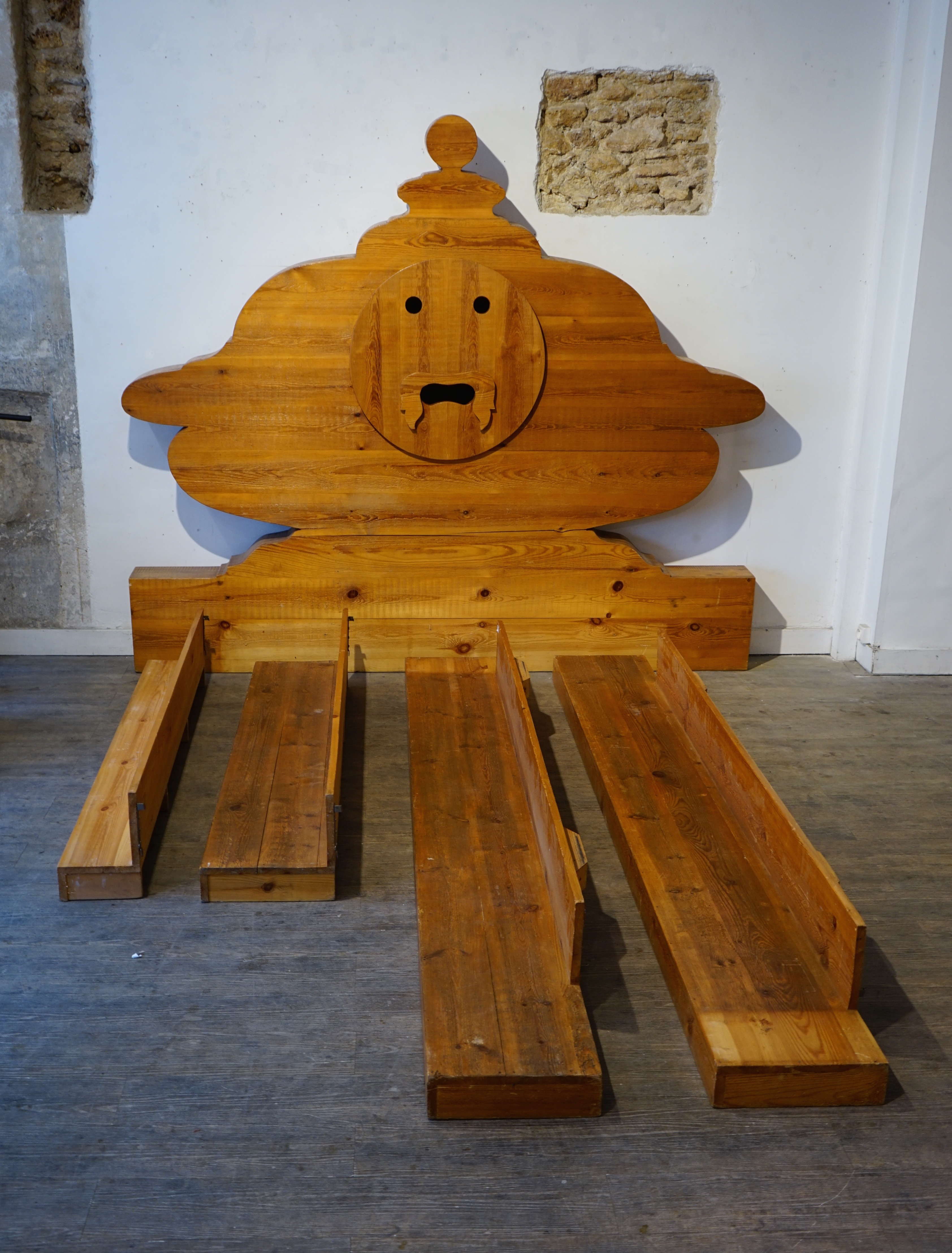 Bed frame of Mario Ceroli «Bocca della Verità»