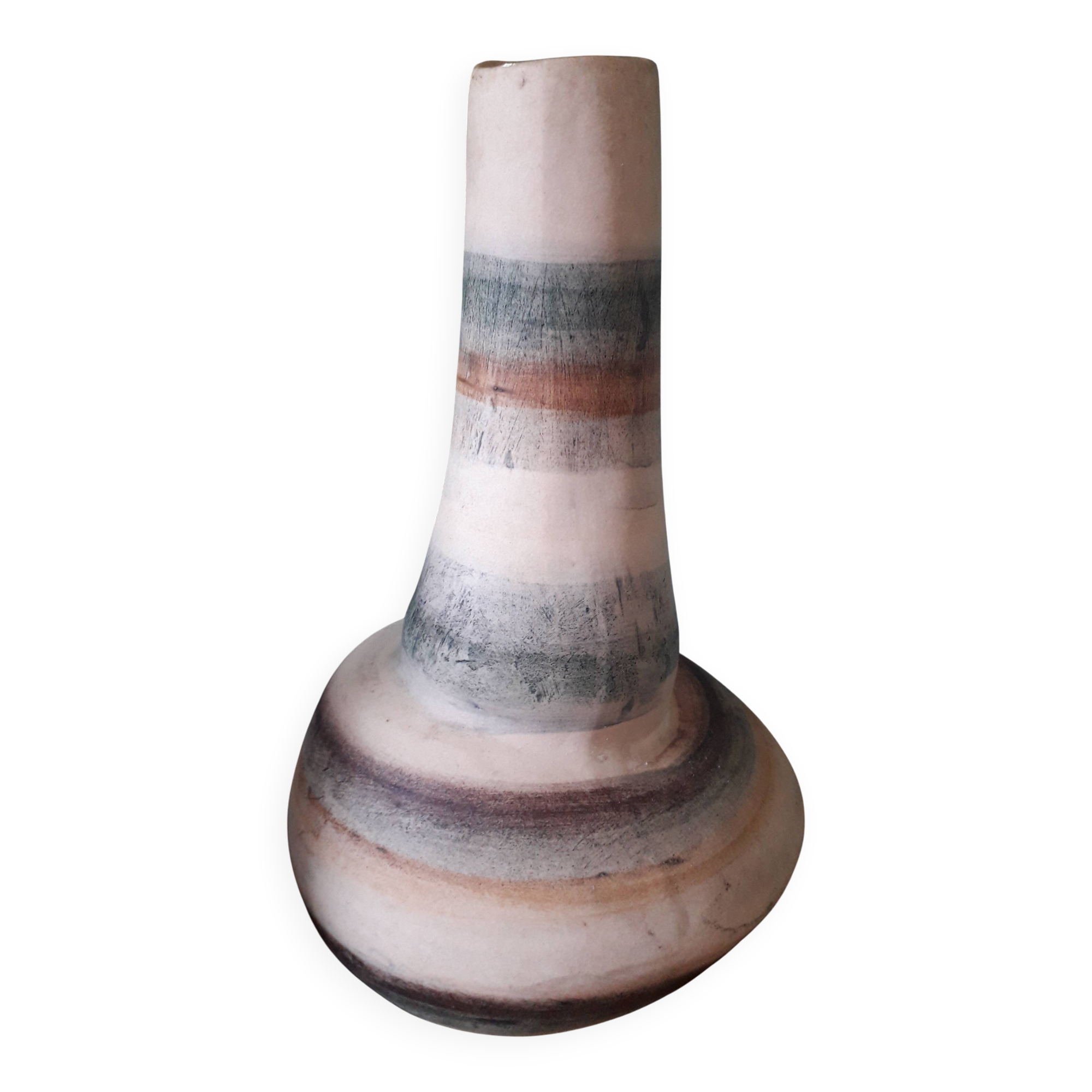 Vintage brutalist look vase