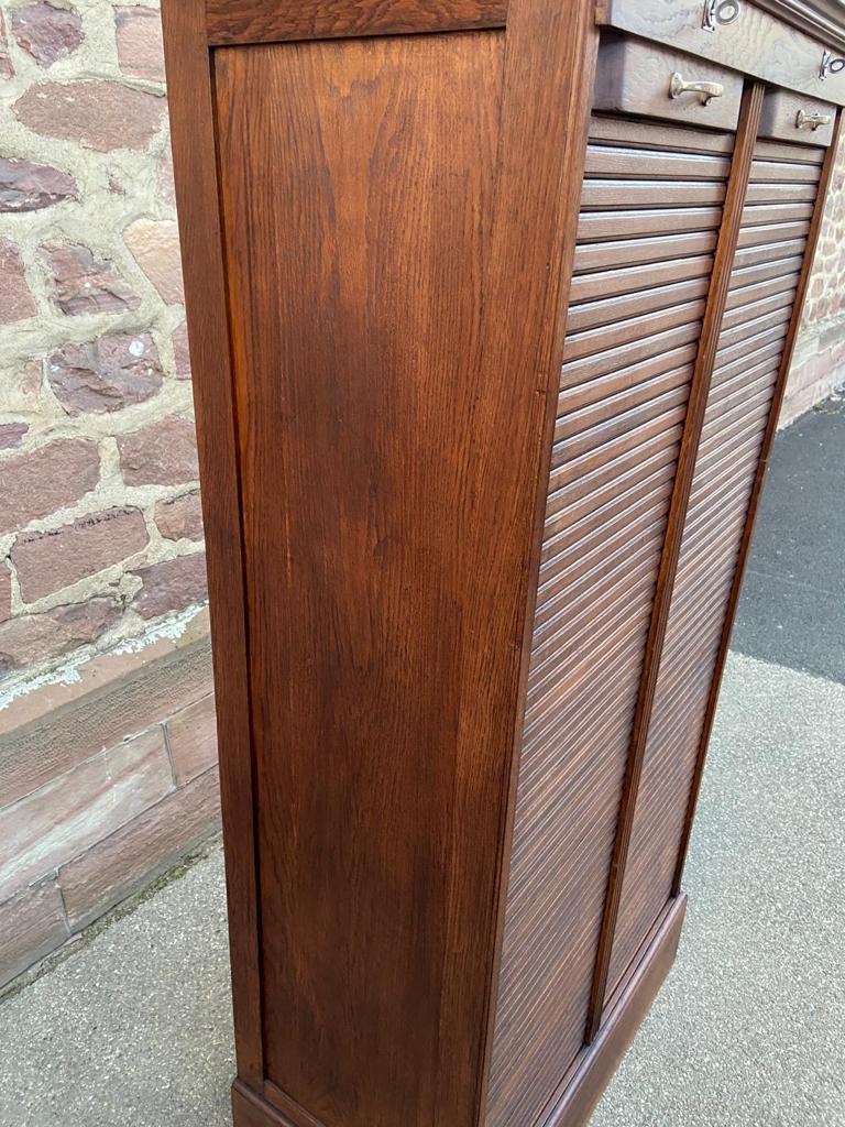 Art Deco curtain binder