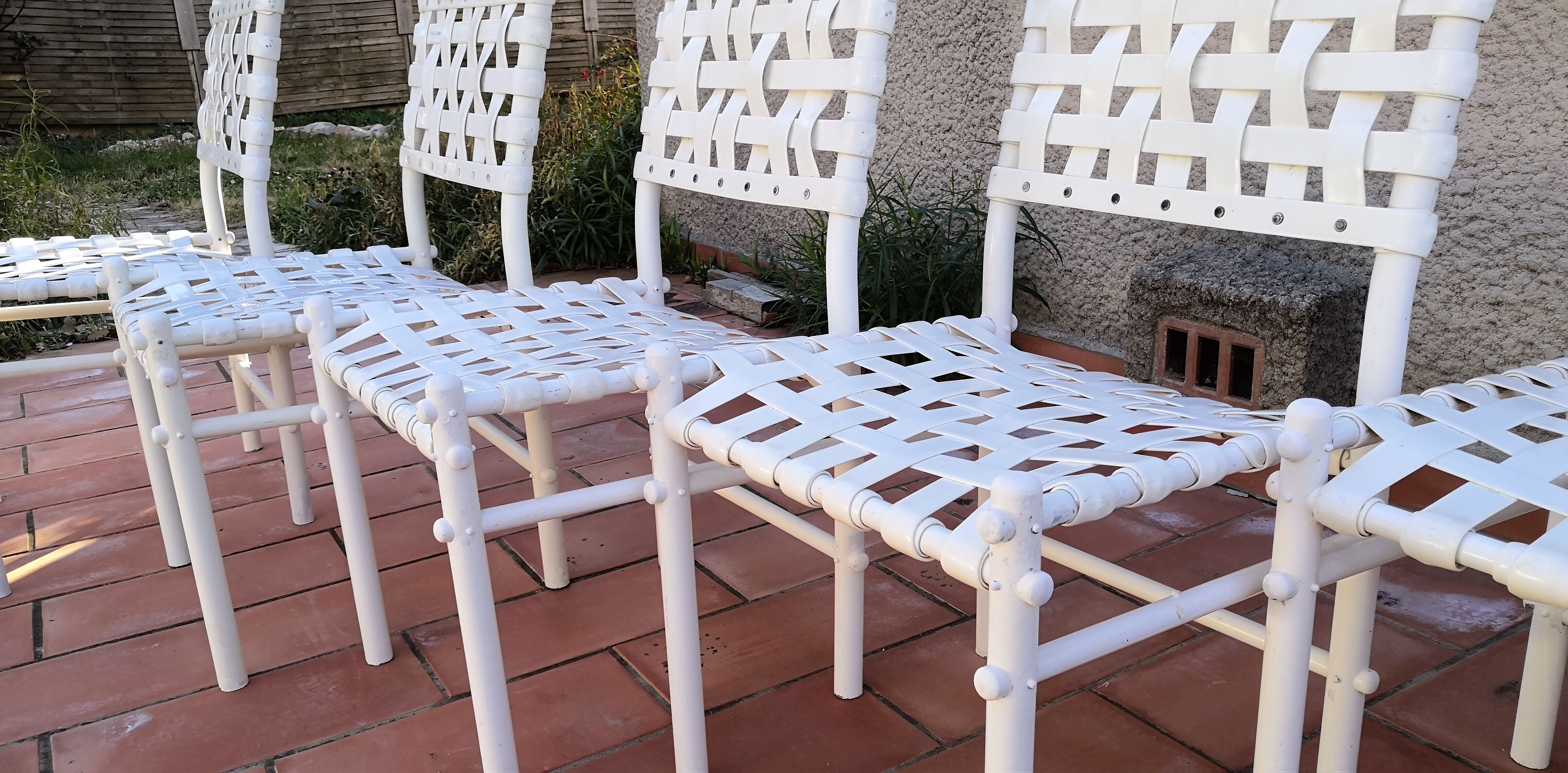 Suite de 7 chaises tressées triconfort vintage