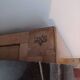 Commode en bois doré à décor asiatique et marbre poli
