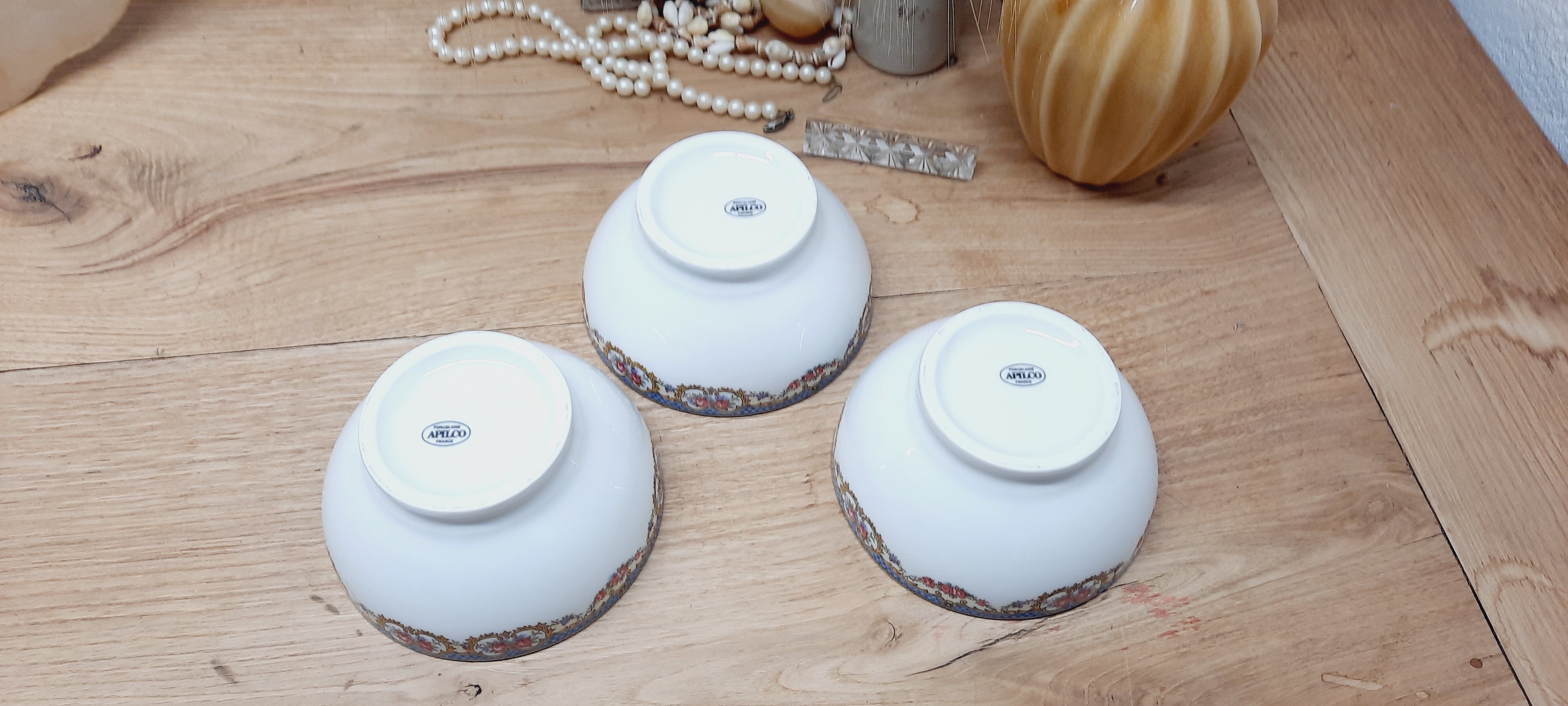 Set 3 bols porcelaine guirlande de fleurs