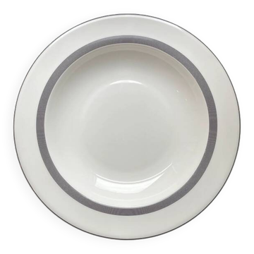 1 Porcelain dish 28 cm Wedgwood x Vera Wang “Cosmos” collection
