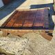 Coffee table elephant saddle in metal and copper wood