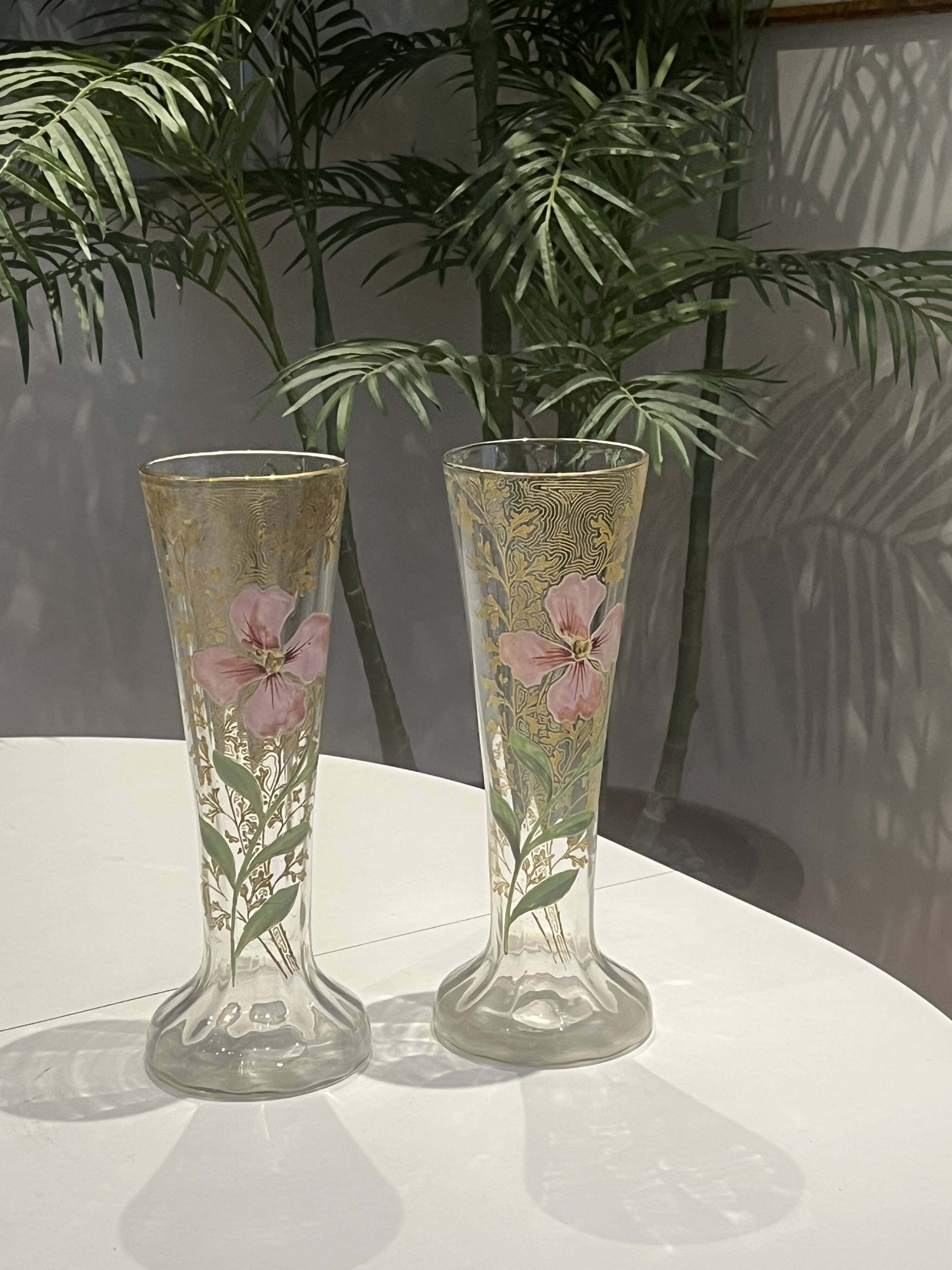 Paire de vase signés - Legras, décor floral - vers 1900