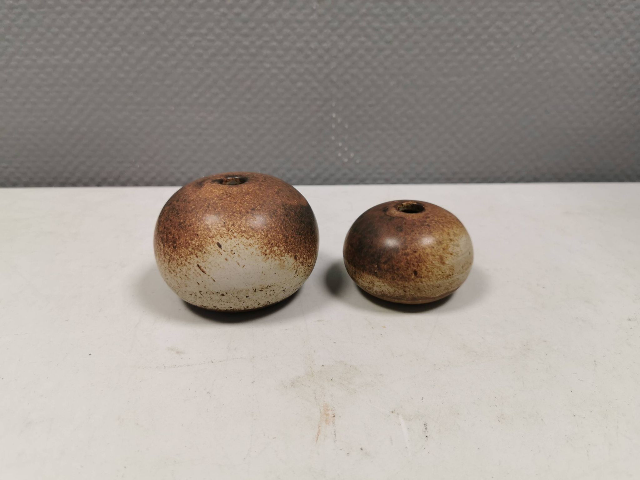 Two small round vases by Aage Wurtz Denmark 1970-80s.