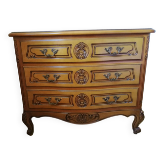 Style chest of drawers