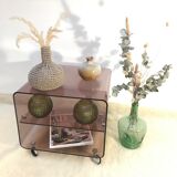 Michel Dumas serving table