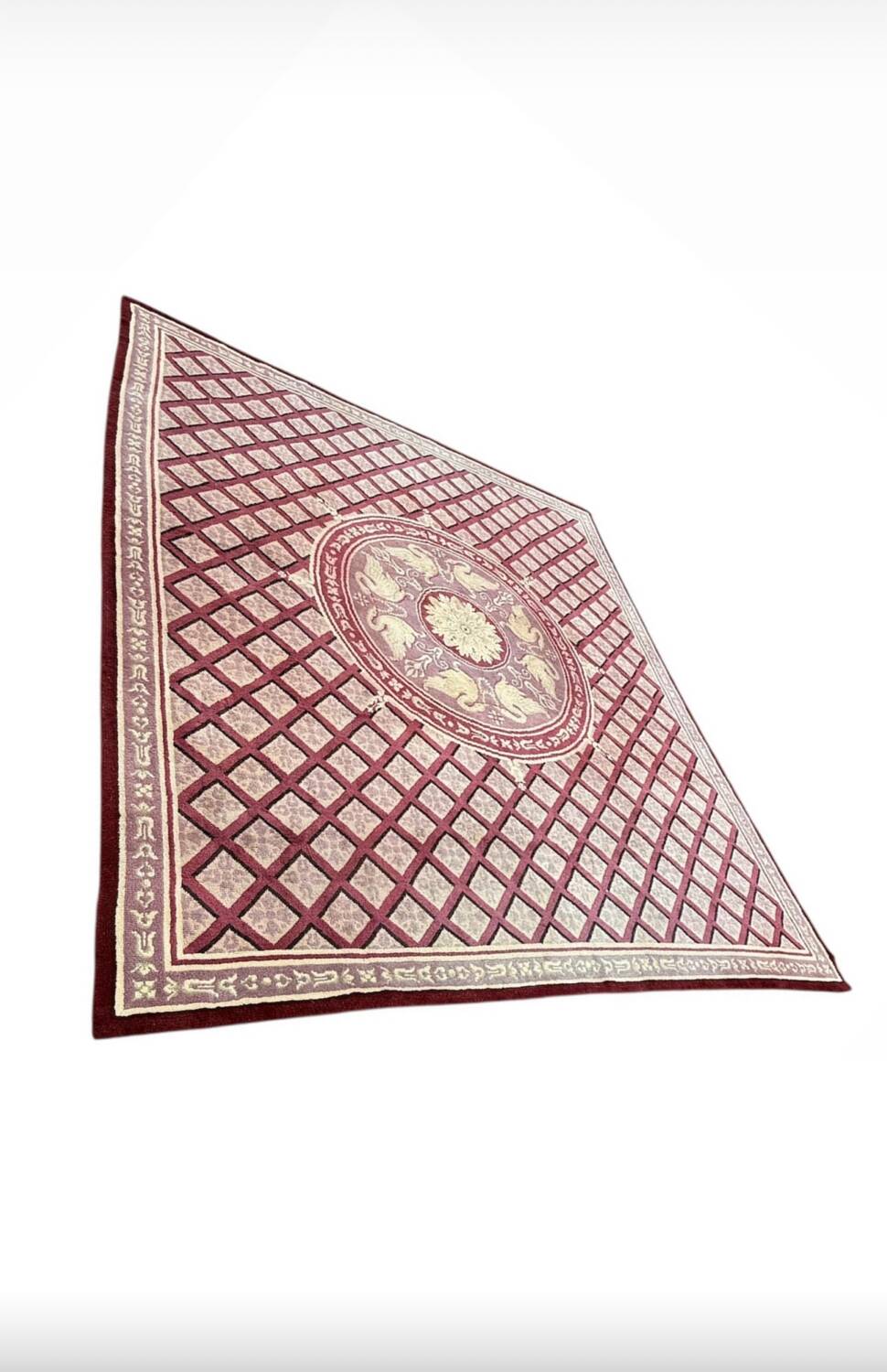 Aubusson carpet – Savonnerie origin