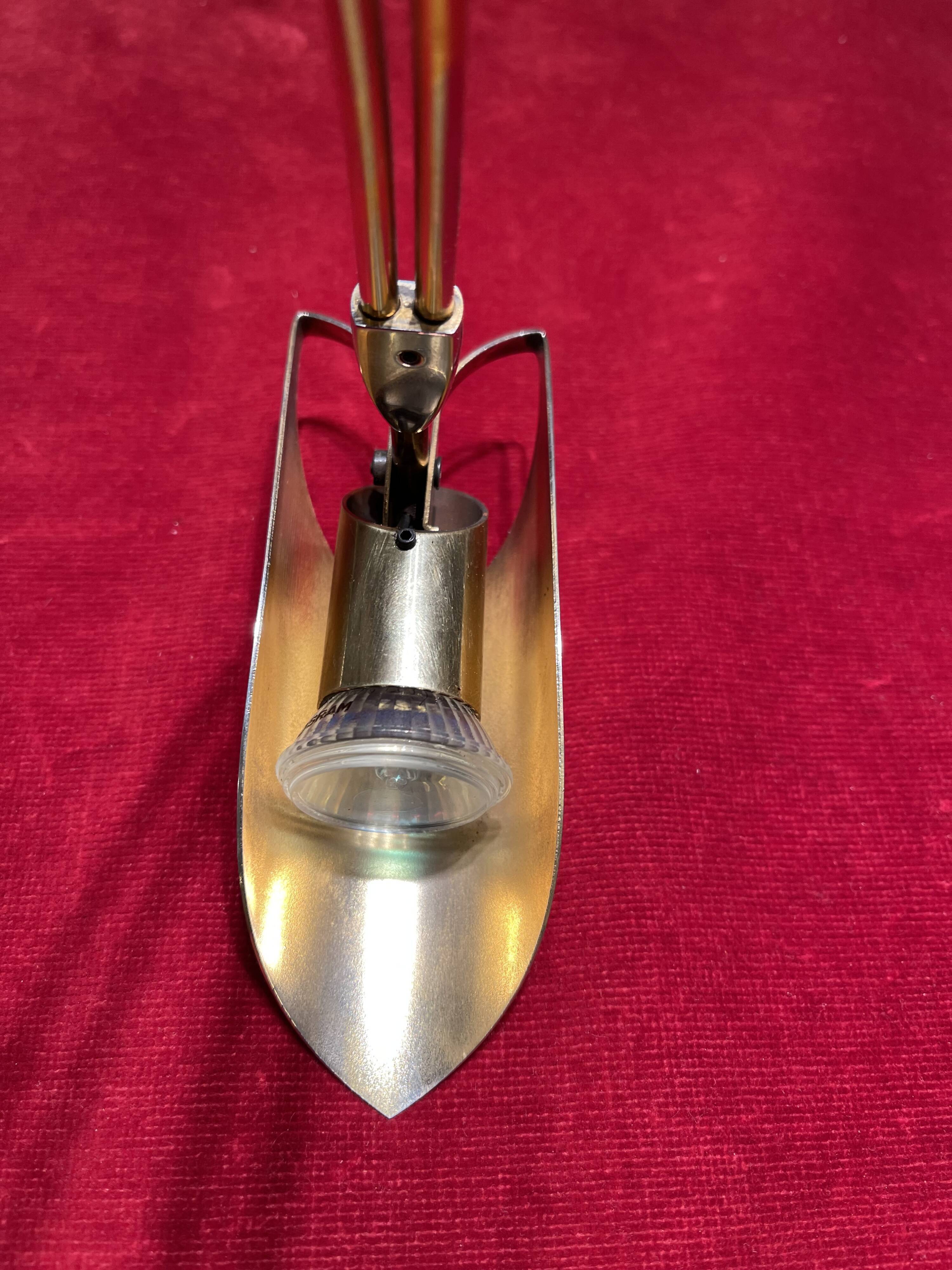 Phoenix brass picture light