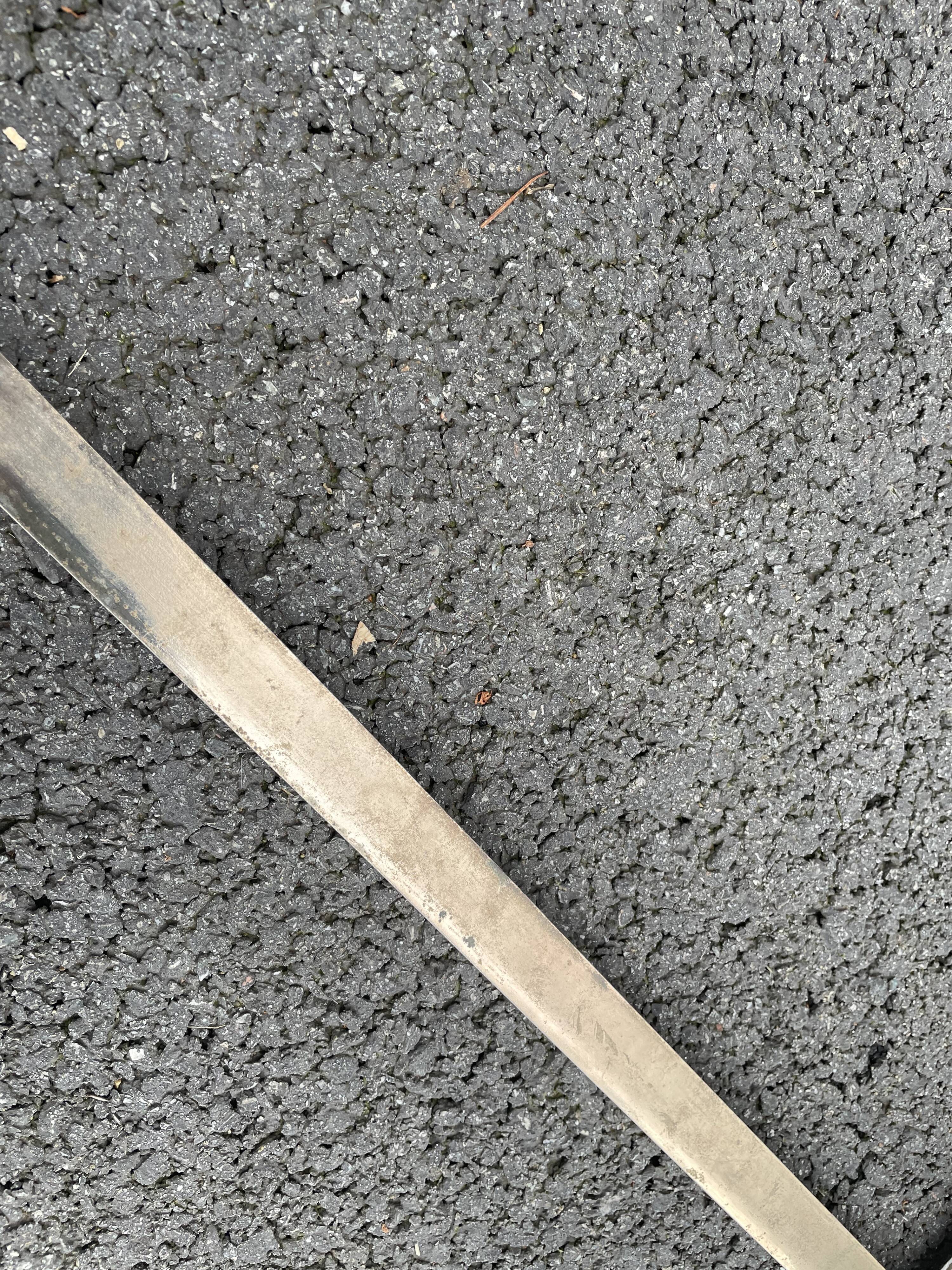 Coffee table in gilded brass and veined green marble