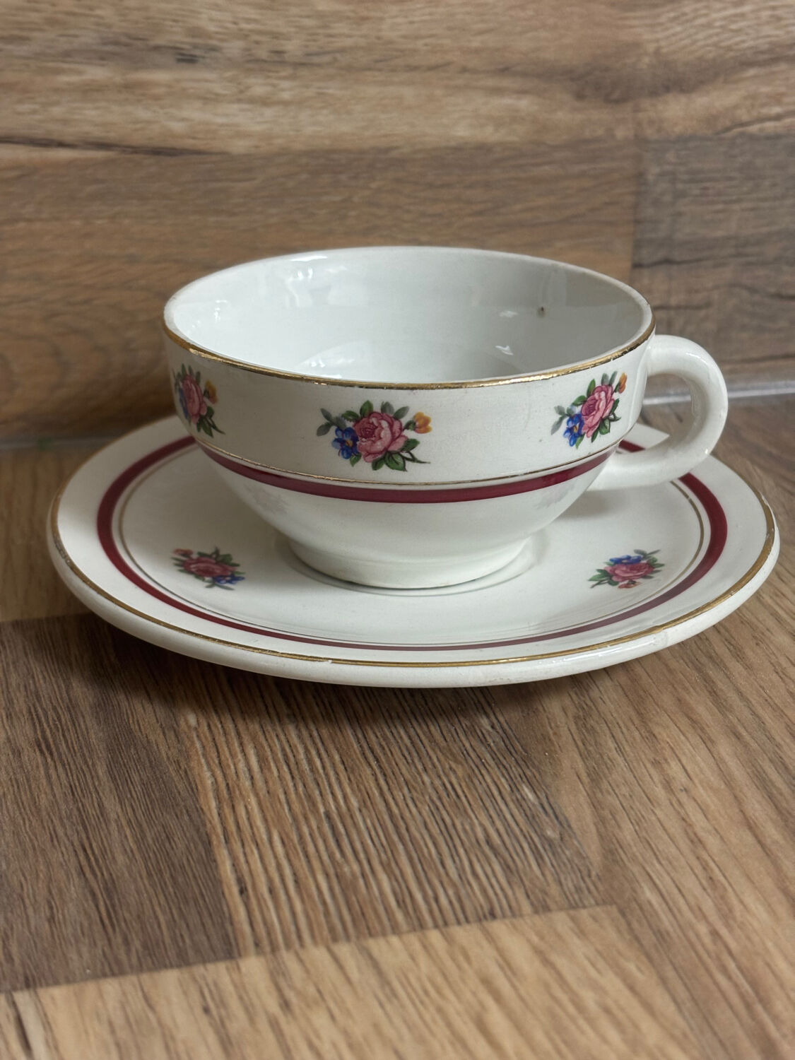 Vintage cup and saucer set Moulin des Loups Orchies