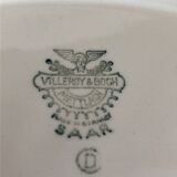 Service of 53 pieces of plates and dishes by Villeroy & Boch in cream and gold, model Saar.