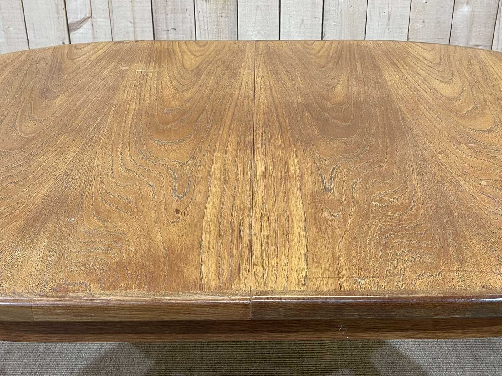 Oval table from the 70s of the G-plan brand with a butterfly extension