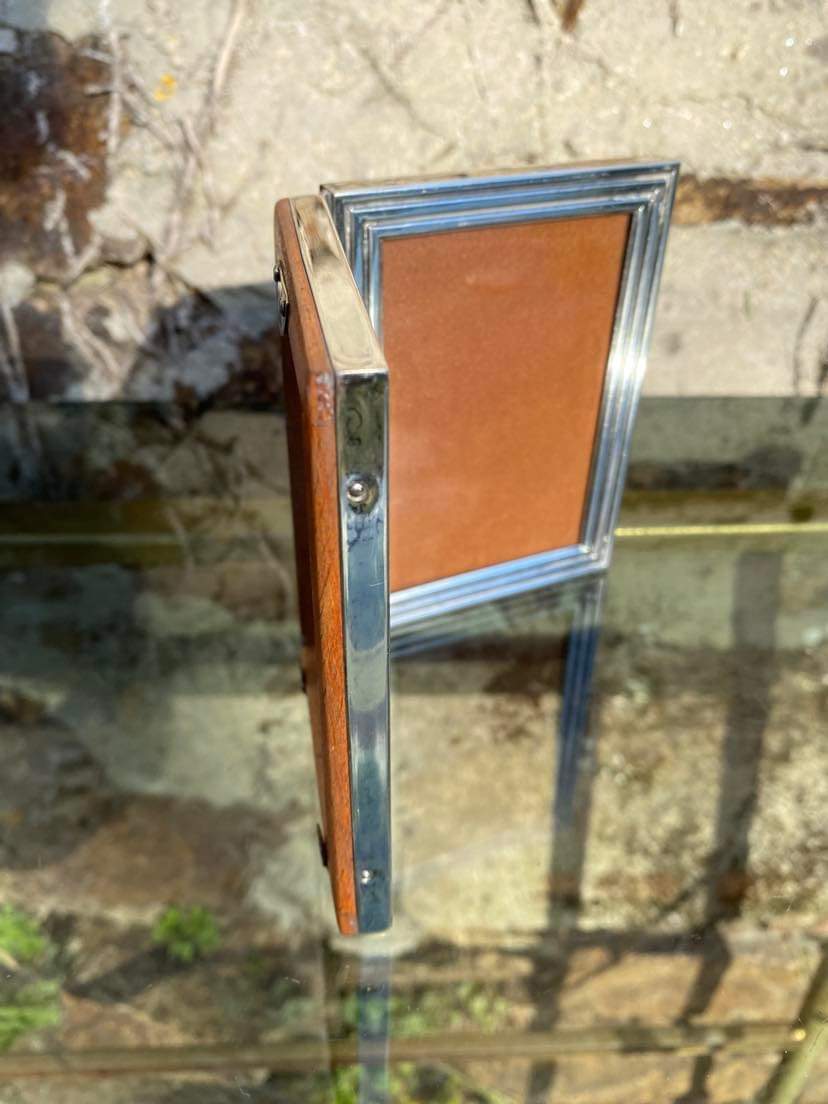 Photo doors in silver metal Alpaca with two old shutters