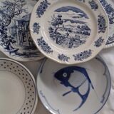 Suite of 6 retro blue indigo plates