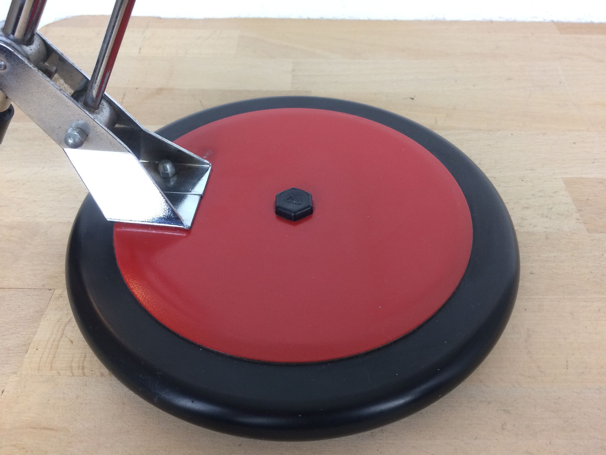 Lampe de bureau articulée Aluminor grand modèle, rouge