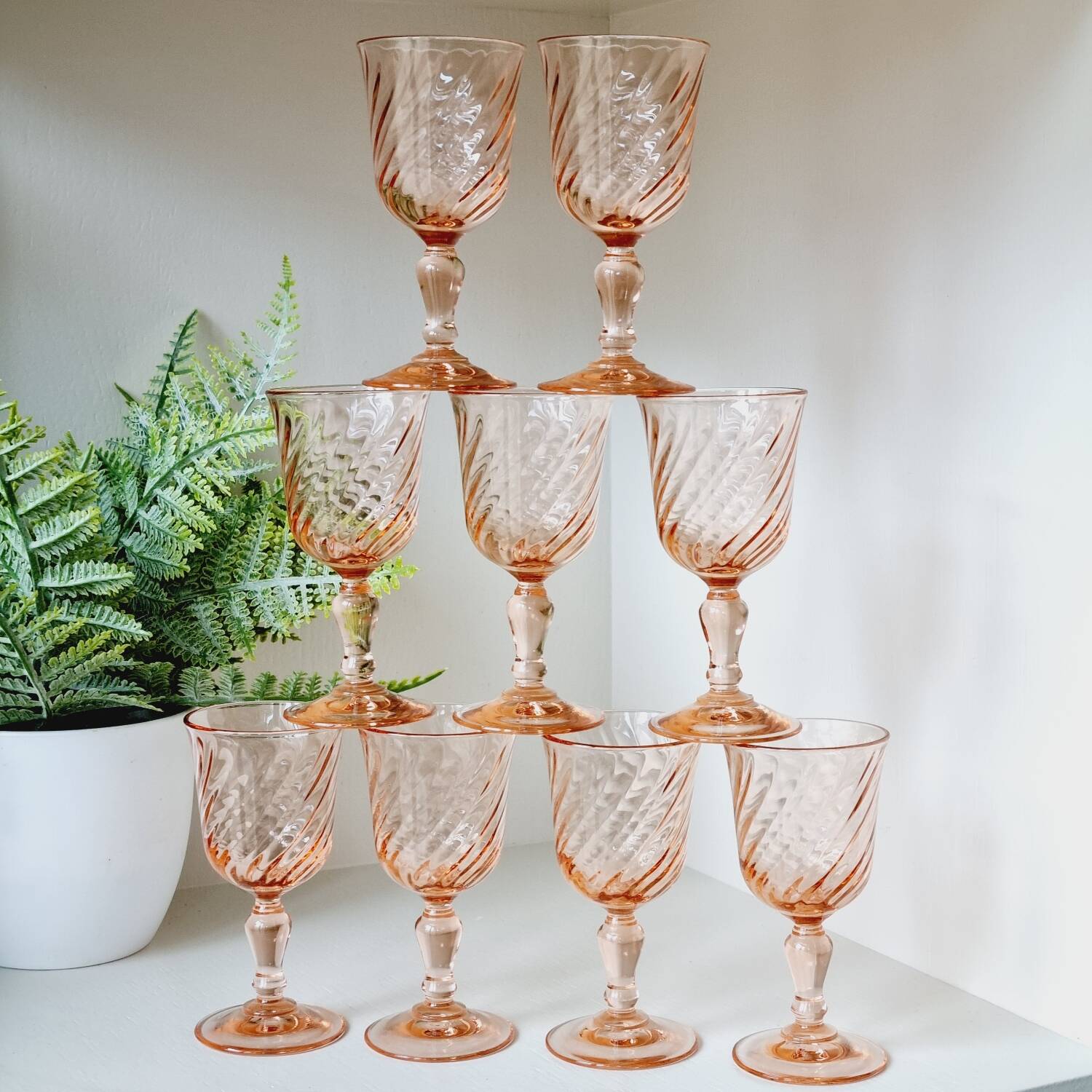 Lot de 9 verres digestifs Arcoroc rosaline