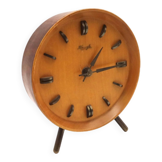 Horloge de table de bureau en teck originale des années 60 du milieu du siècle par kienzle danish modern