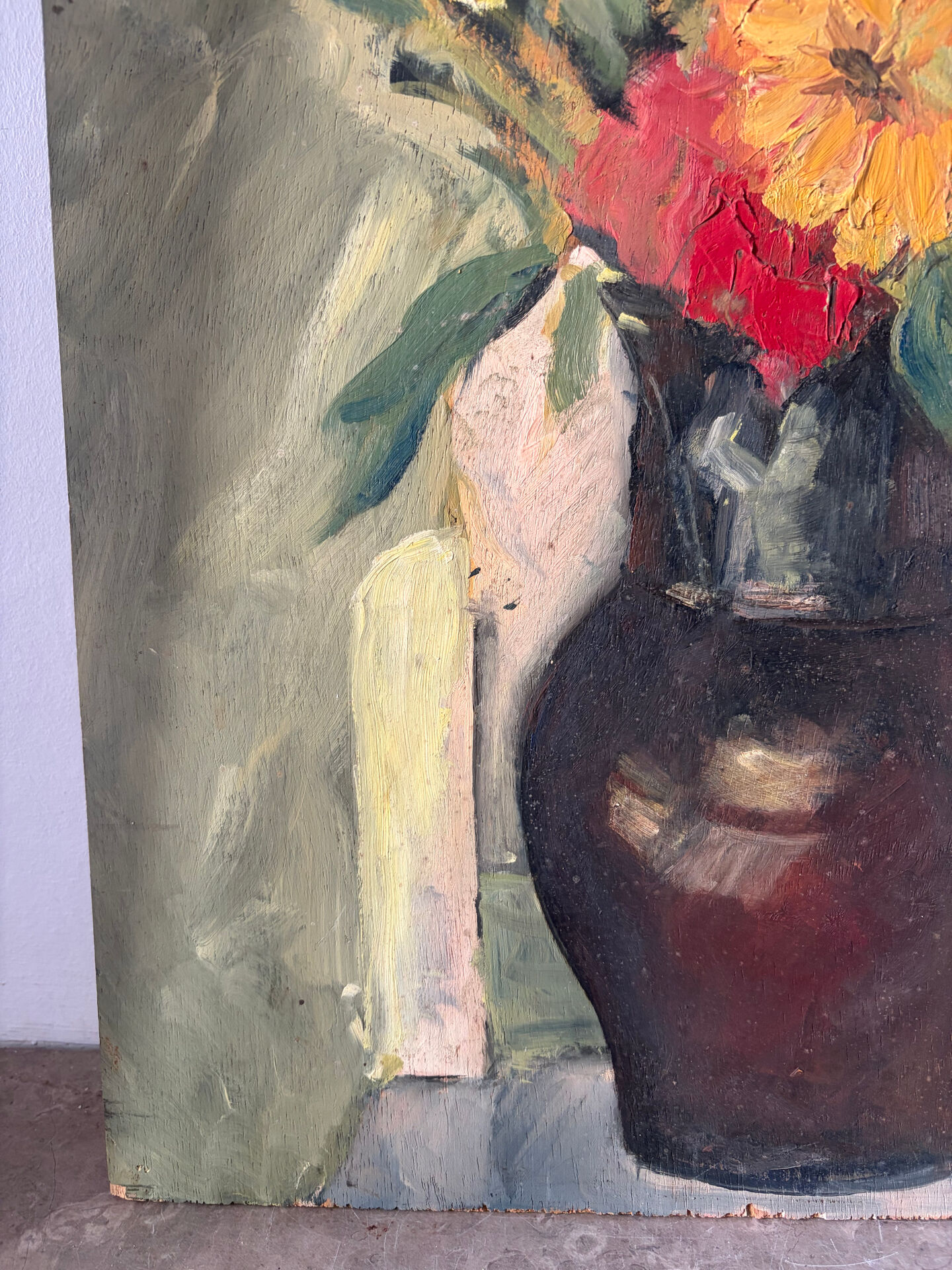 Yellow bouquet, oil on panel signed Guy de Jong.