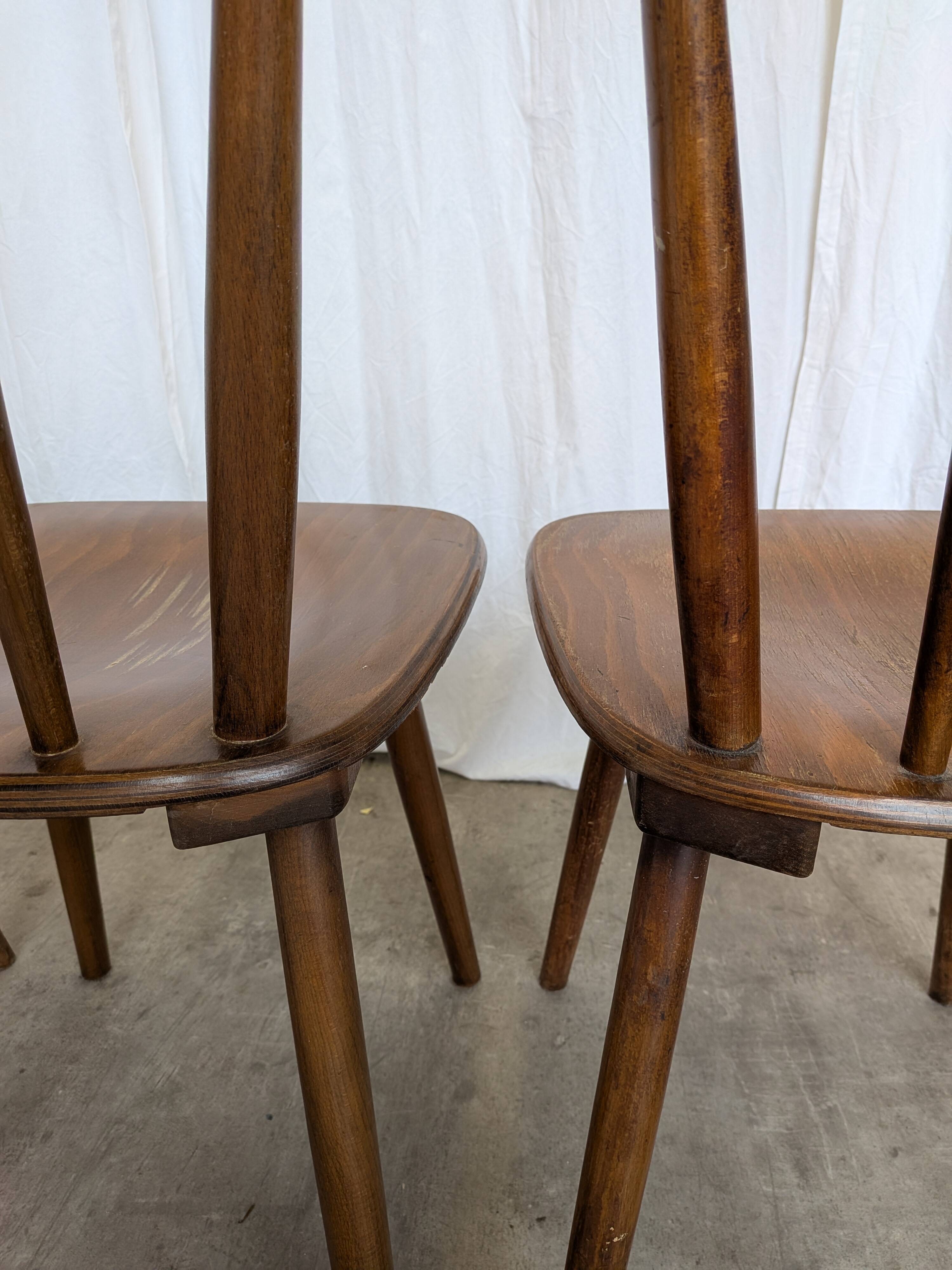 Ensemble de 4 chaises de salle à manger Windsor vintage : en bois des années 50 / STOL Kamnik