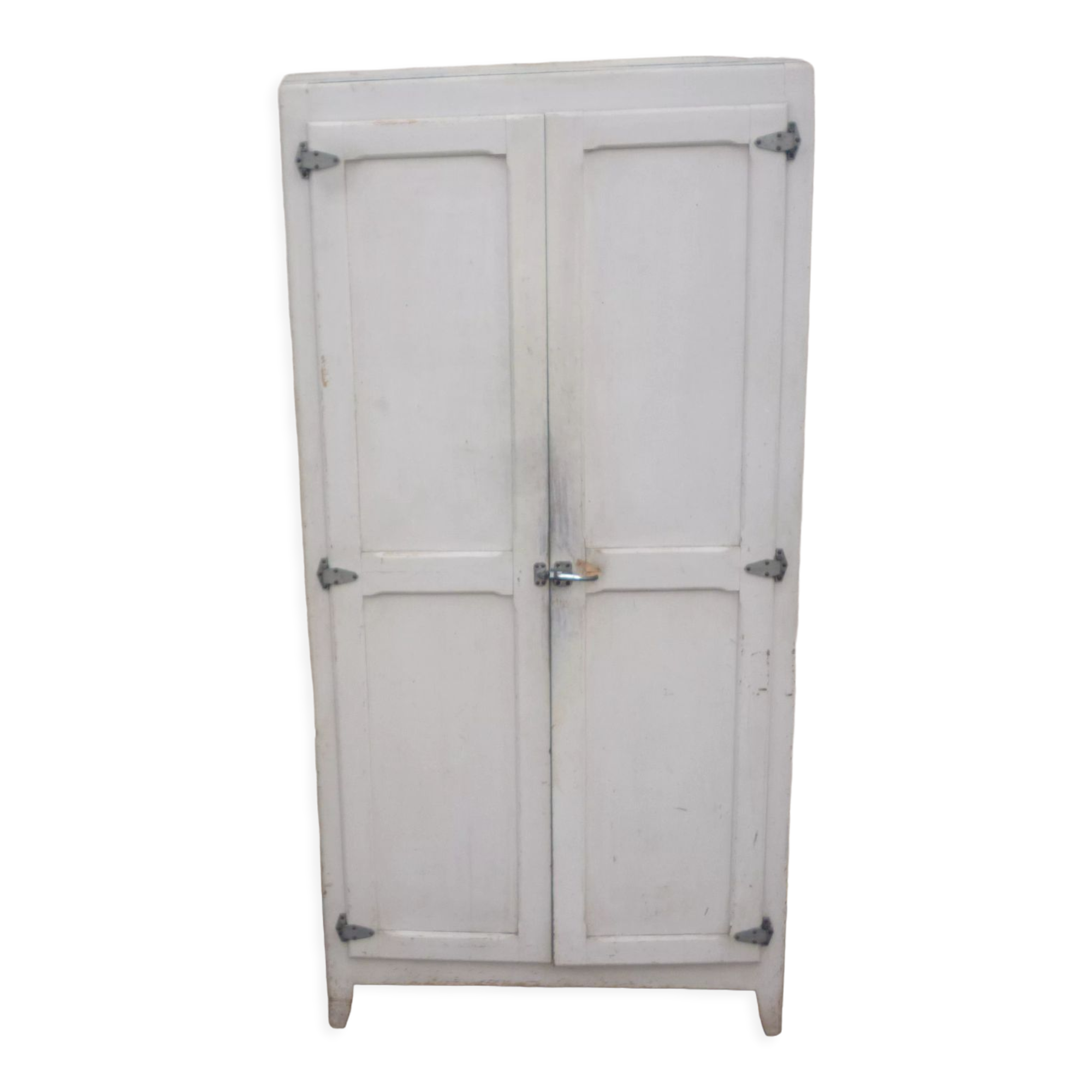 Original Parisian interior kitchen cabinet