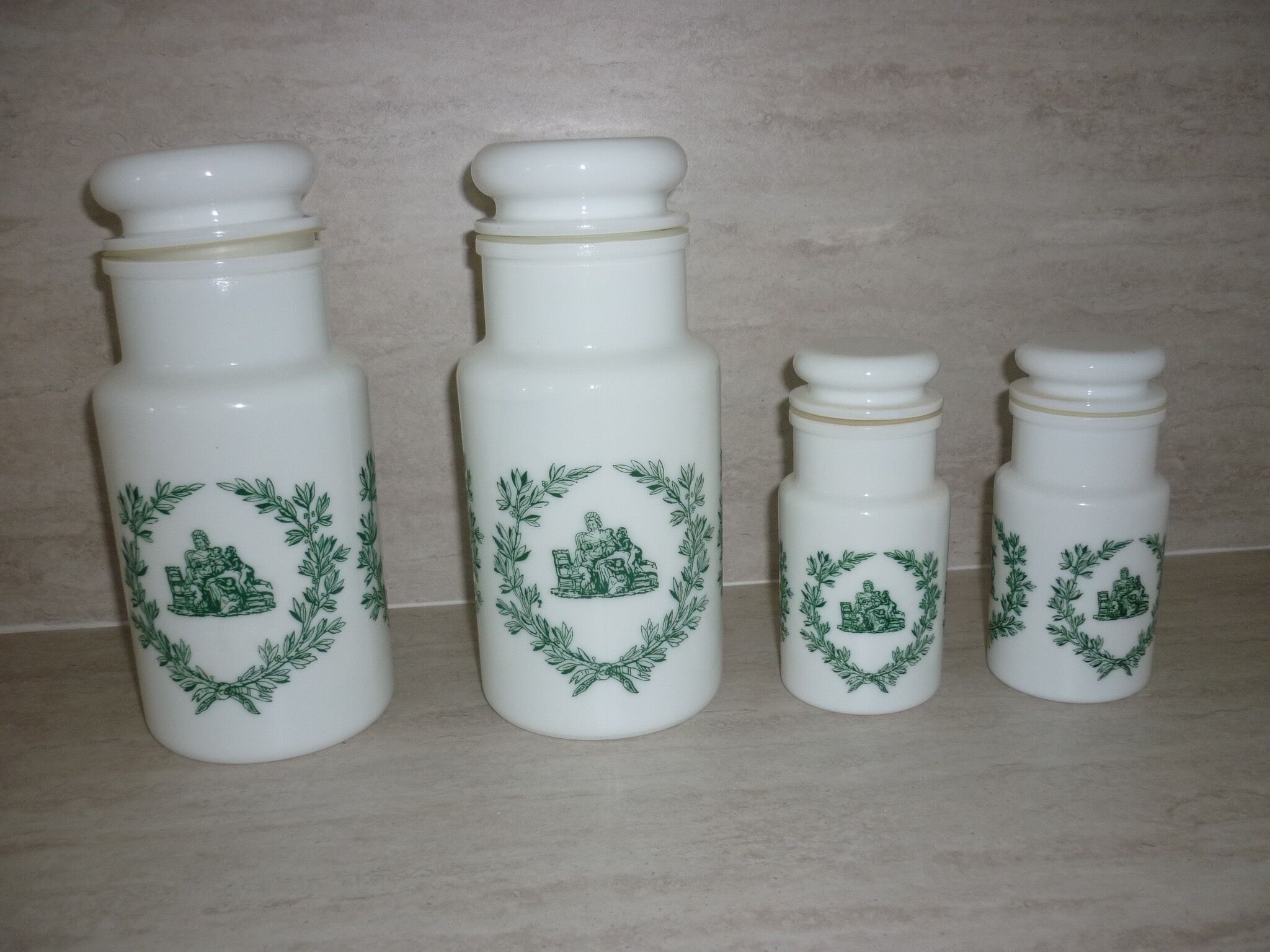 Set of 4 glass jars opal from italy white and green