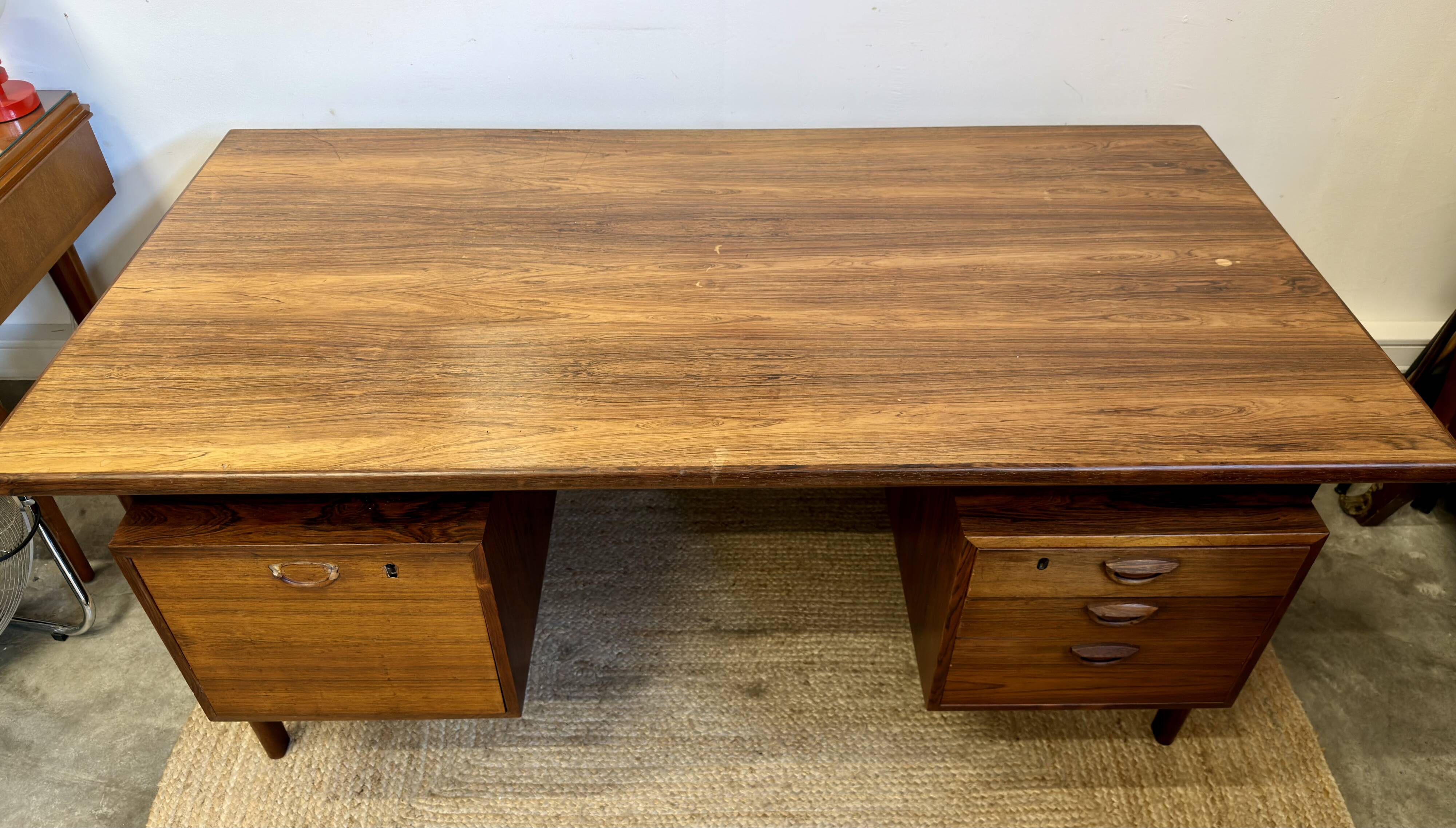 Bureau scandinave en palissandre par Kai Kristiansen pour Feldballes, 1960