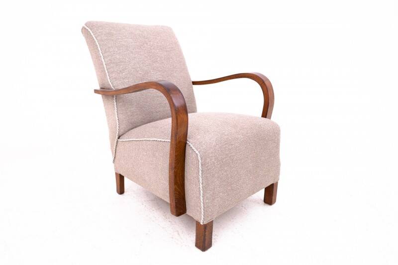 A pair of Art Deco armchairs designed by J. Halabala from the 1930s, Czechoslovakia. After renovation.