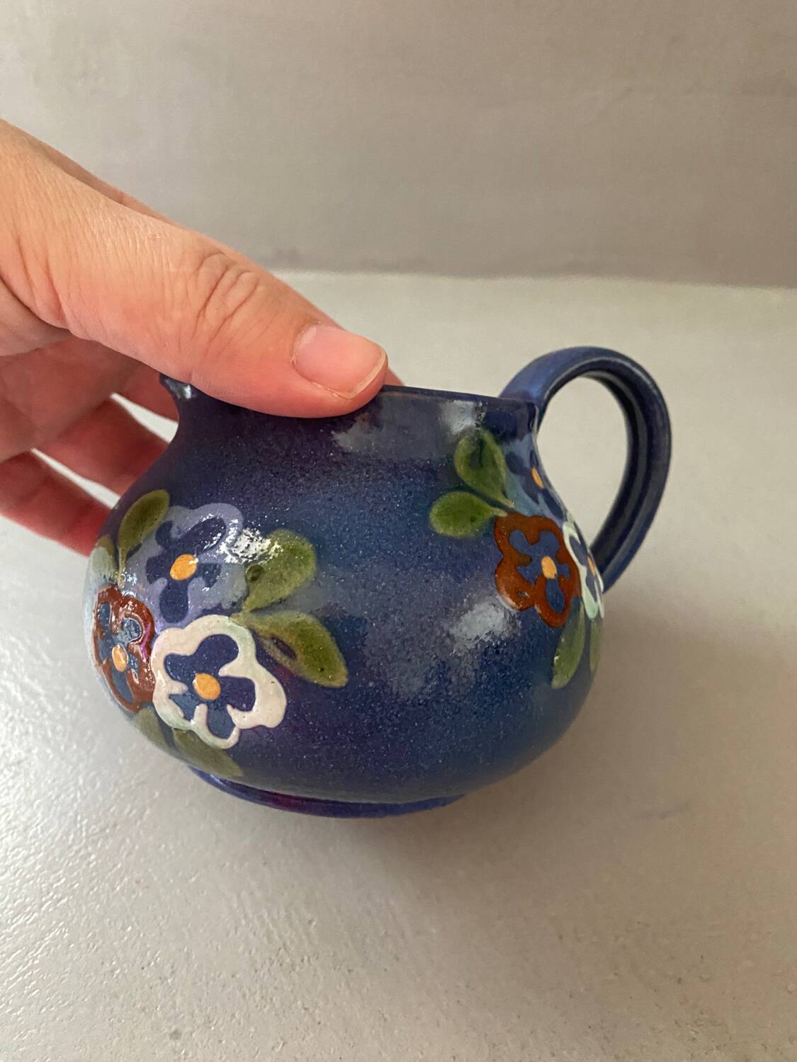 Blue pitcher and flowers prop art jean garillon soufflenheim alsace