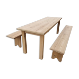 Set farmhouse table and 2 benches