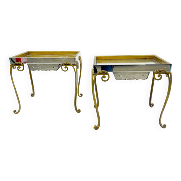 Paire de tables d'appoint, verre et laiton, années 1940
