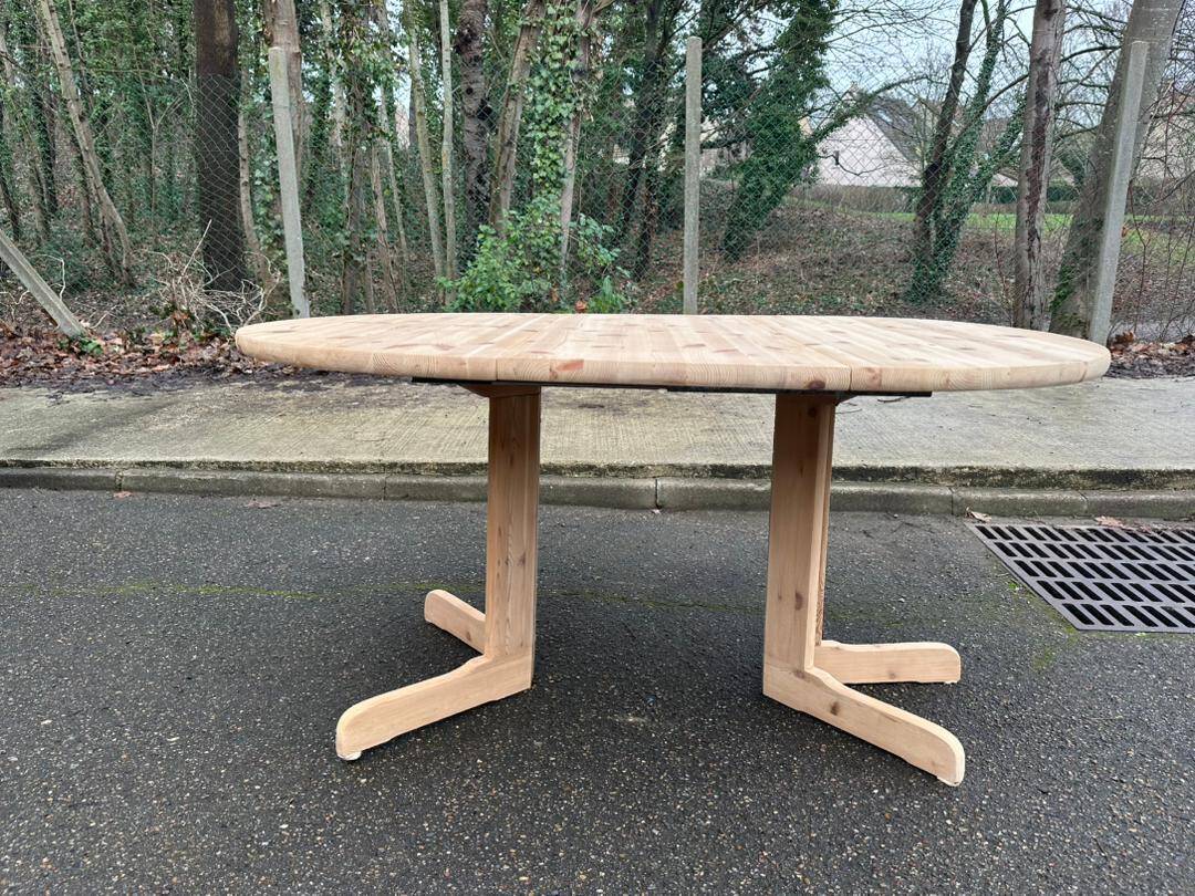 Round extendable dining table Rainer Daumiller for Hirtshals Sawaerk 145