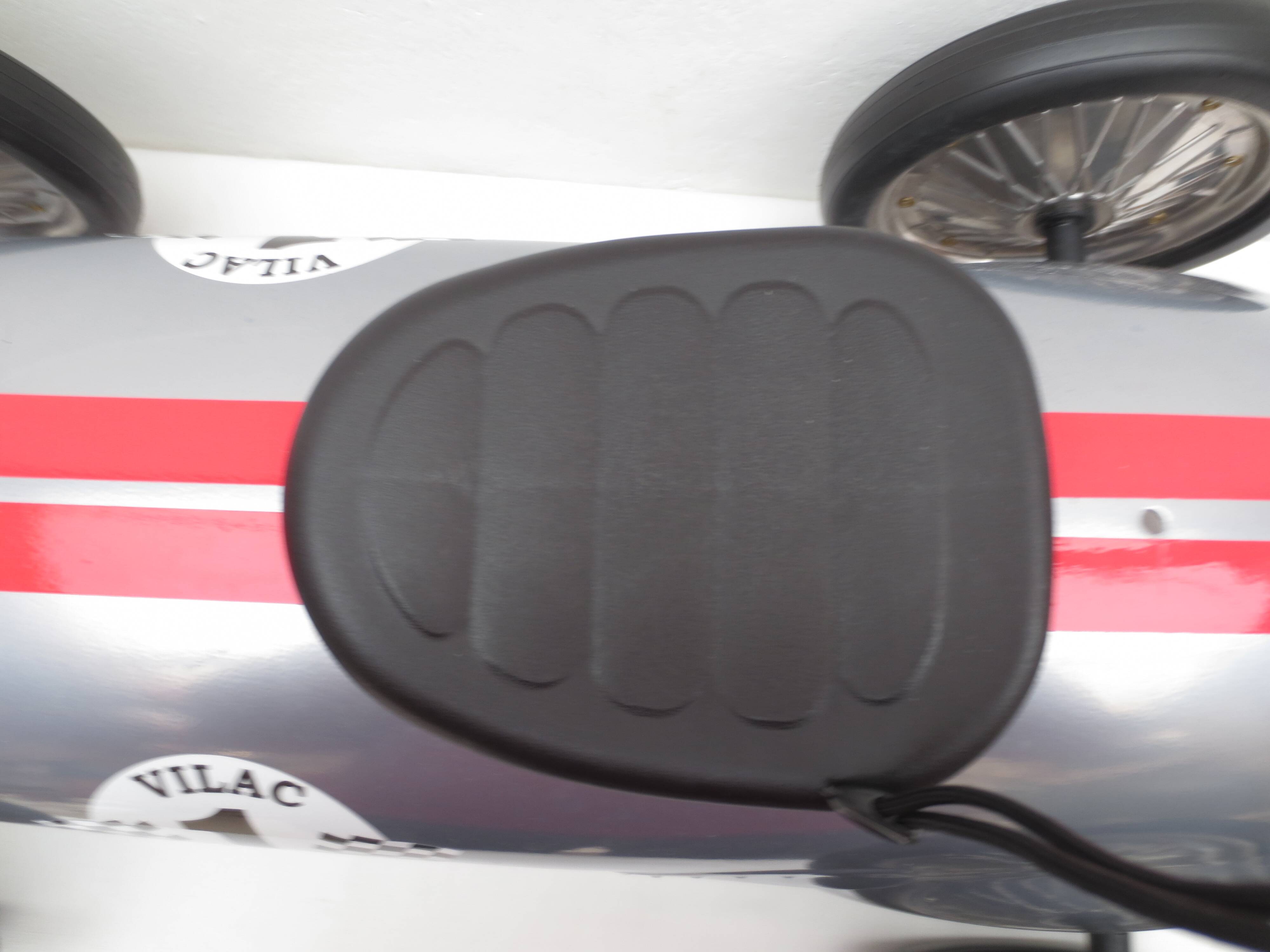 metal car for children (vilac) CE