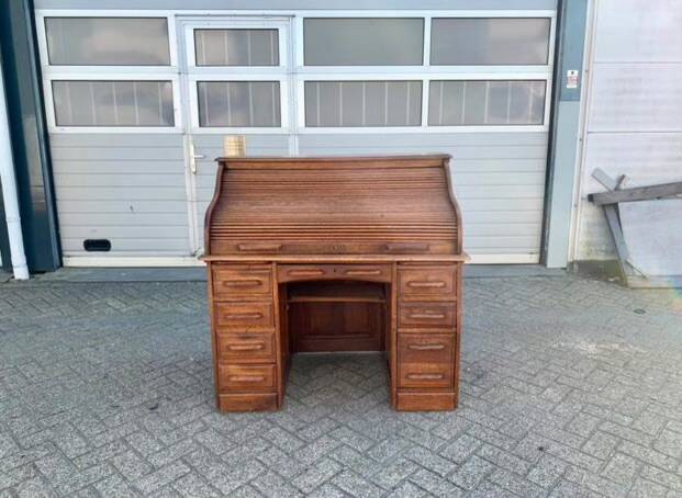 Bureau à volets en chêne