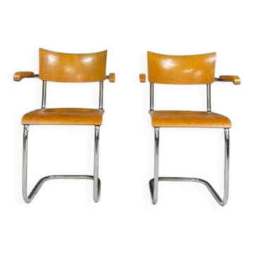 Chaises longues fonctionnelles en tube par Kovona, bois et chrome, Tchécoslovaquie, années 1950.