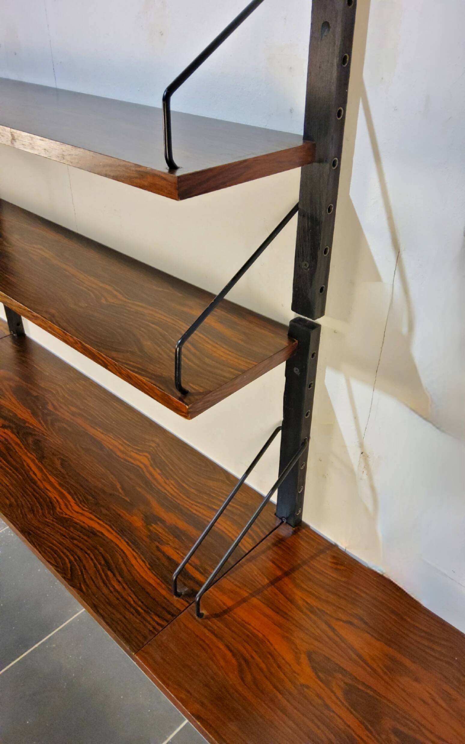 Vintage Poul Cadovius wall system – 1960s