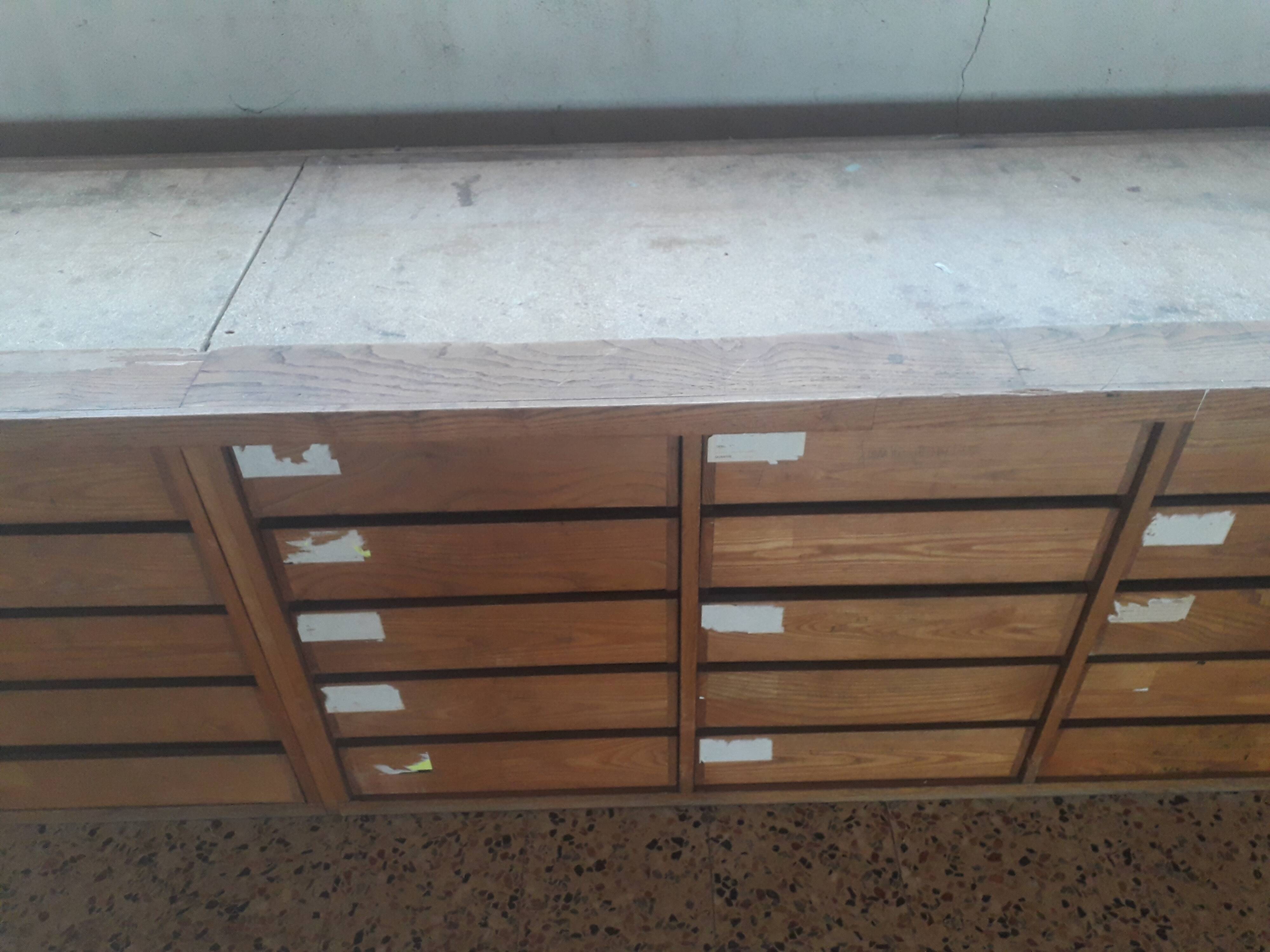 Cabinet with drawers 50 years, 450cm