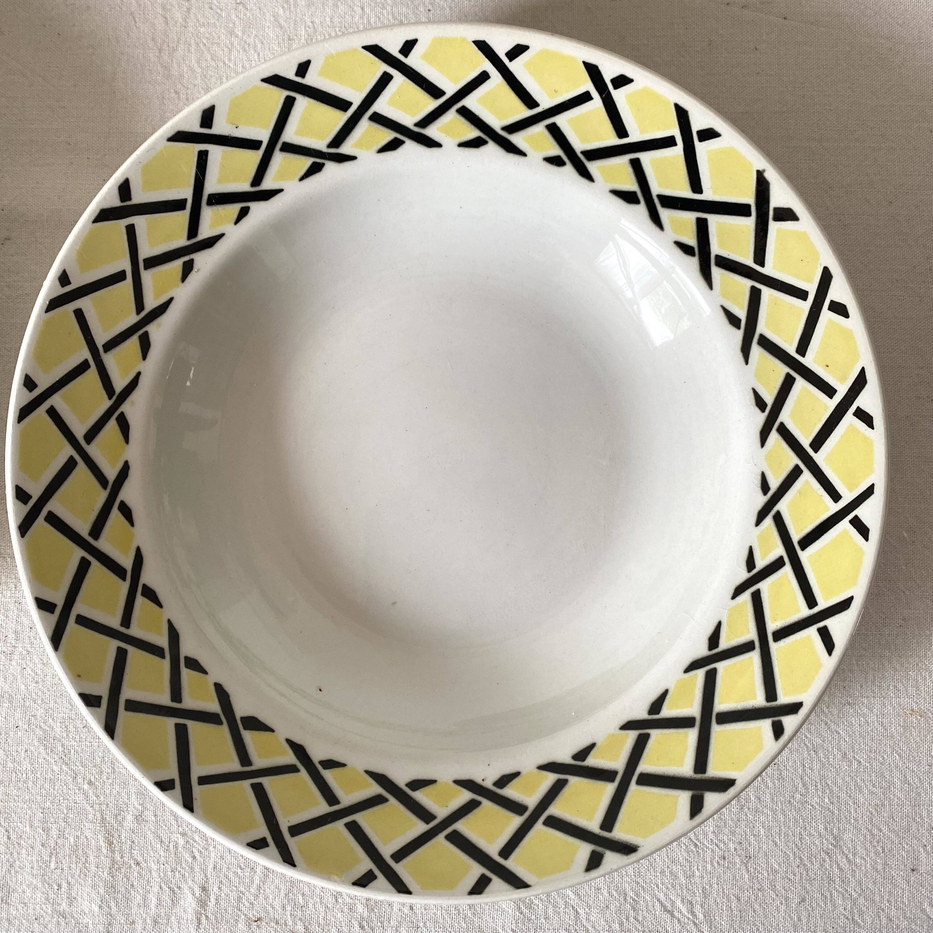 50s deep plates, yellow and black grid