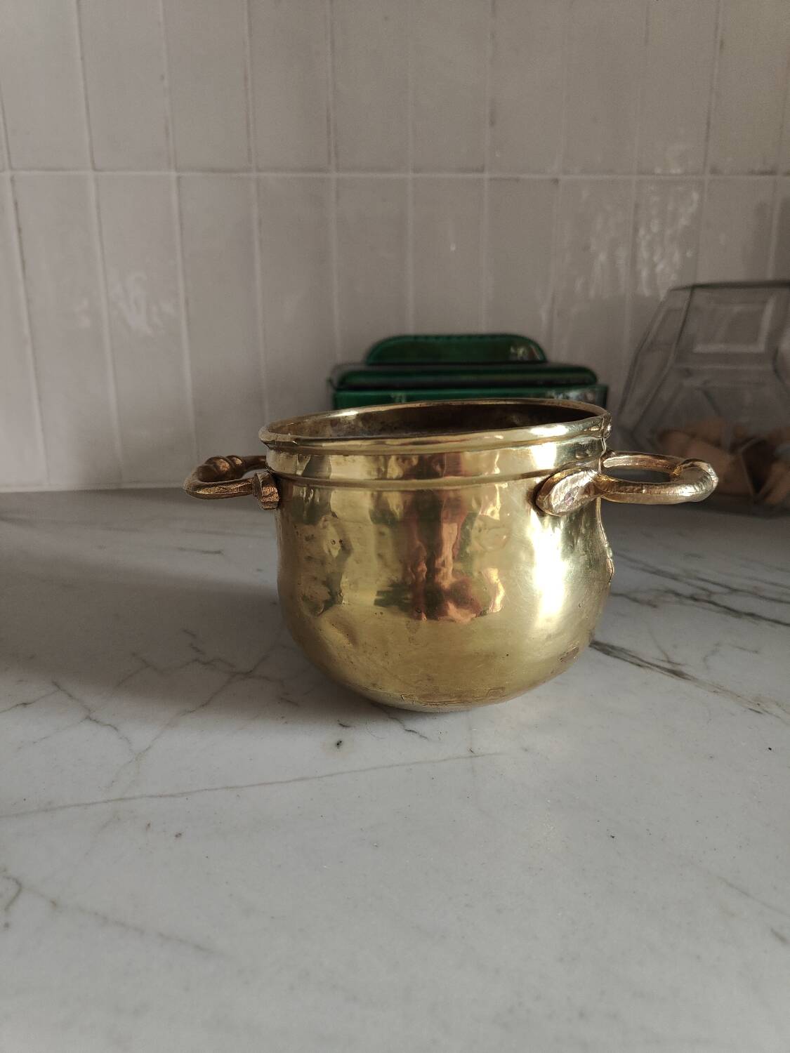 Plant pot