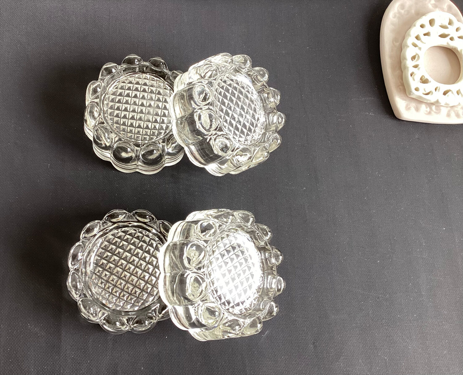 Set of 4 old piano/glass table coasters