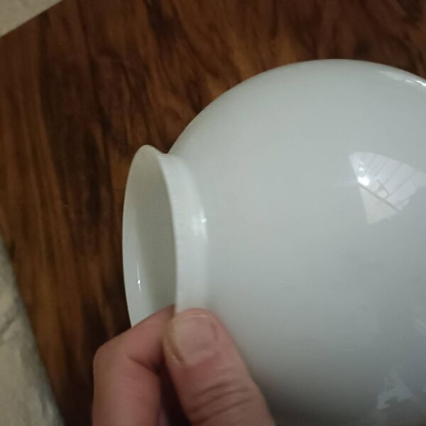 Paire d'abat-jour boule en opaline