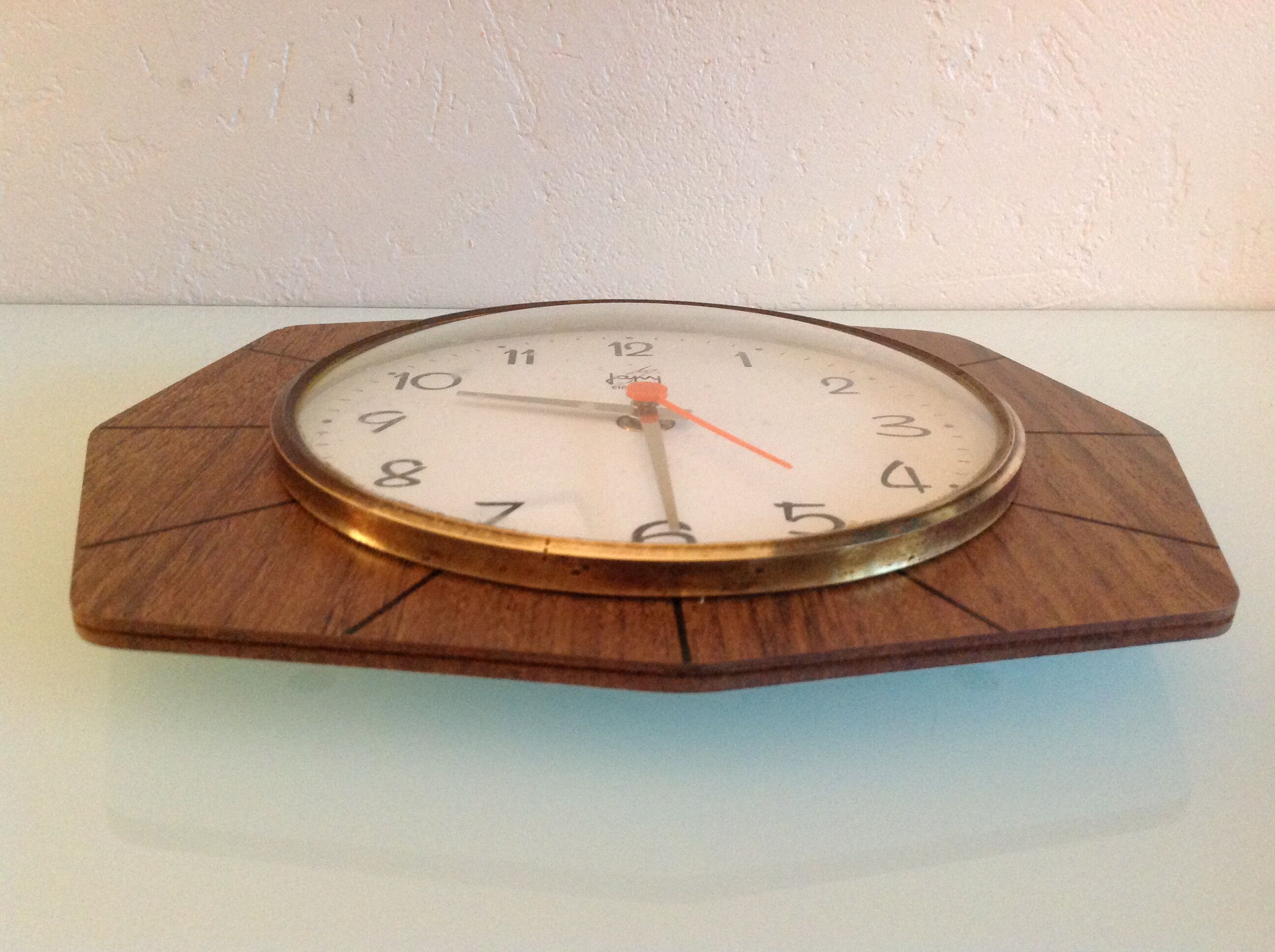 Brown formica clock by Japy 60s-70s