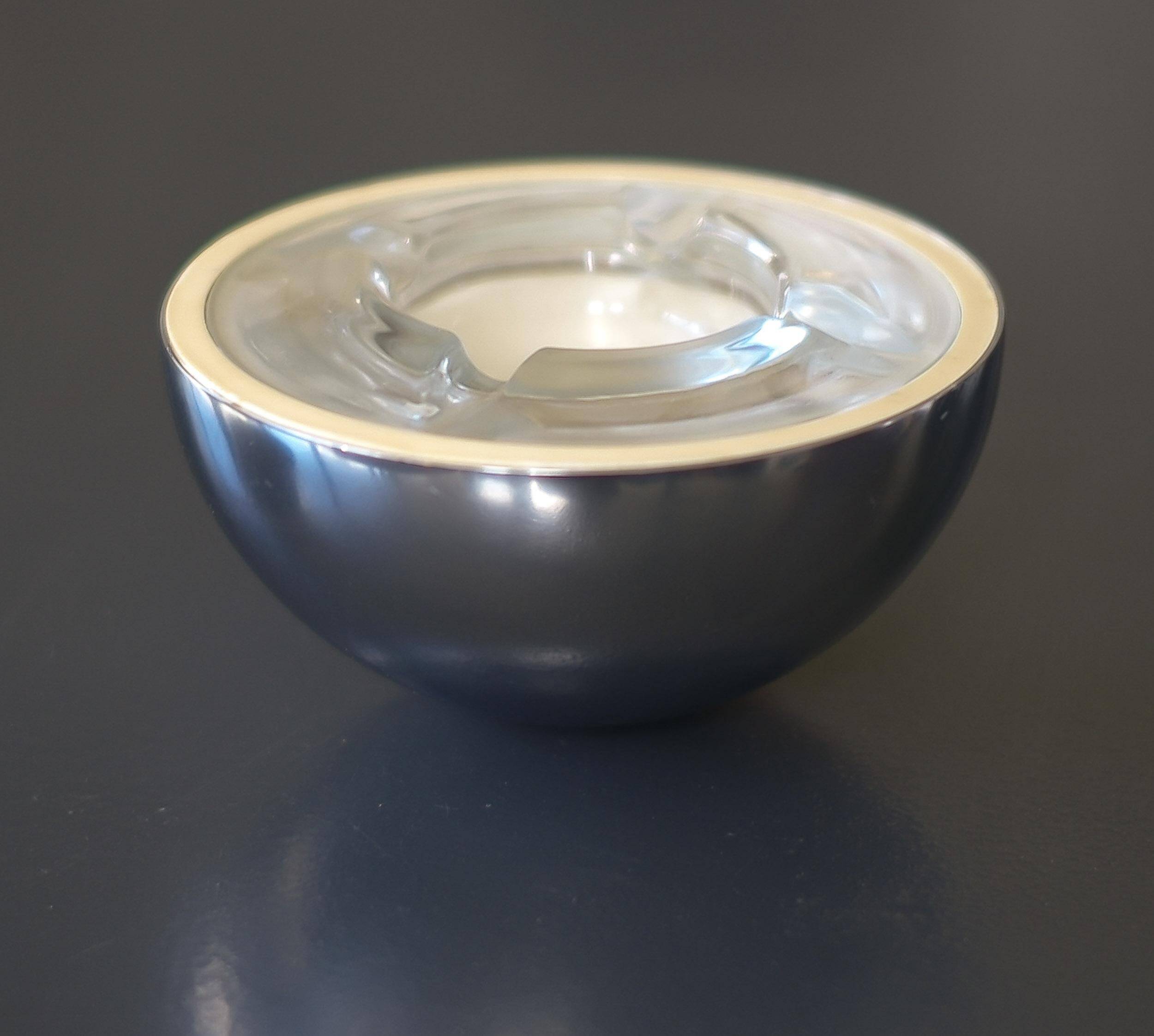 Rare kinetic ashtray by Yonel Lebovici, France, 1970s.
