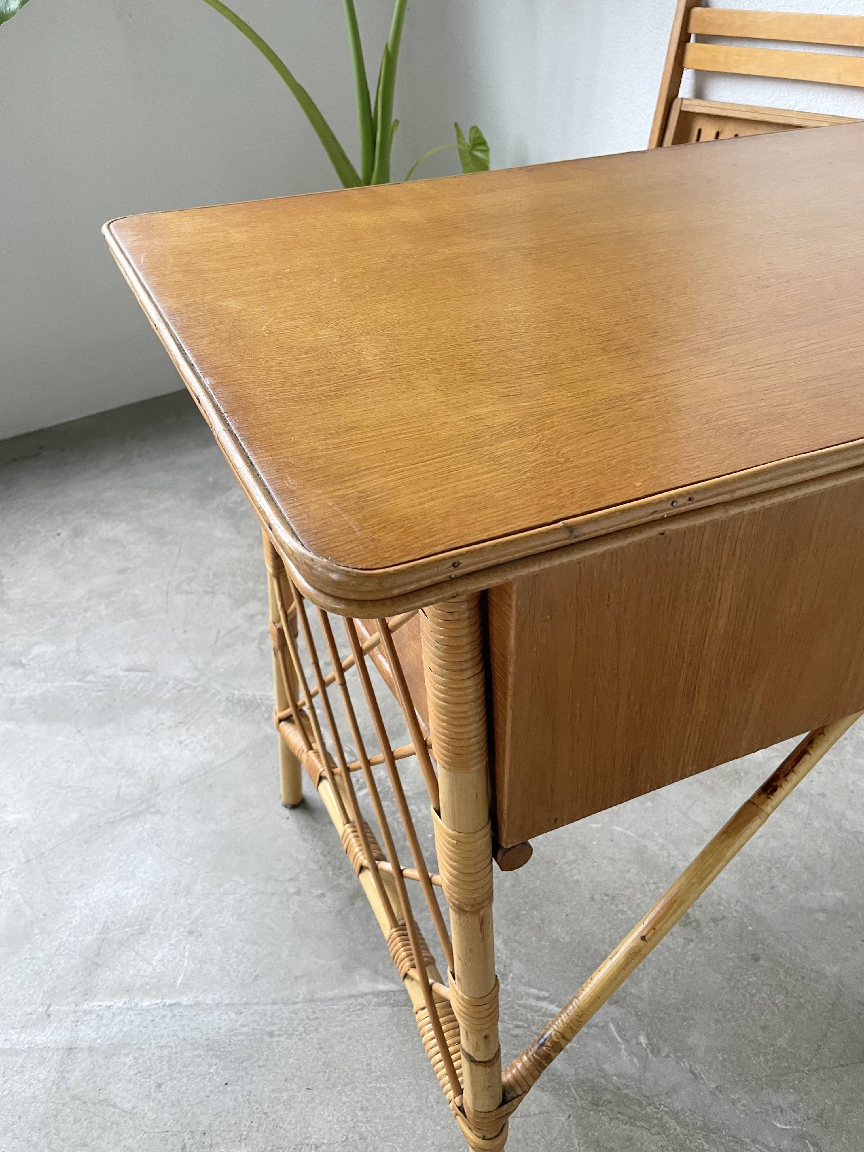 Bureau rotin Louis Sognot et sa chaise