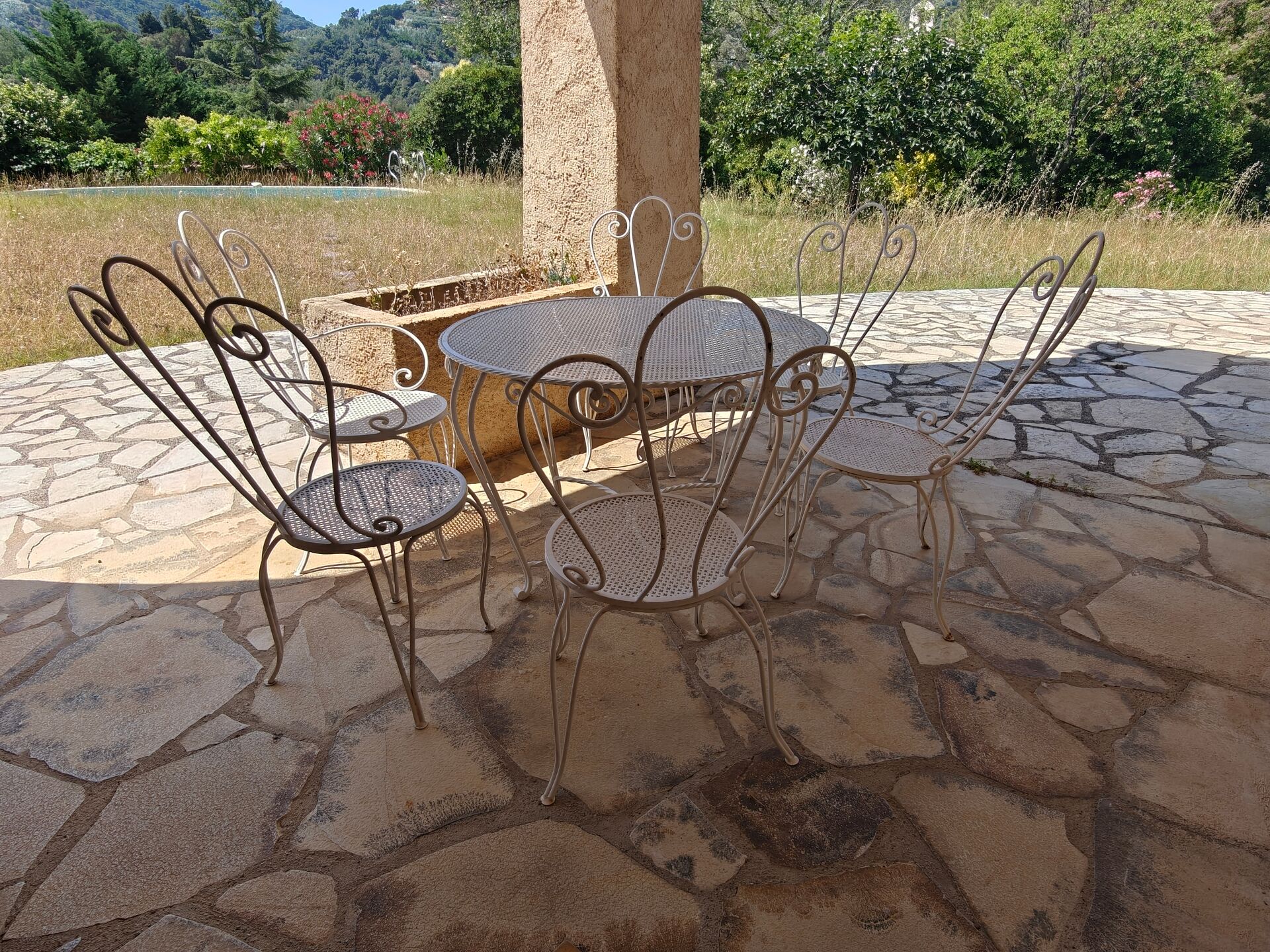Mathieu Mategot salon de jardin 7 pièces fer forgé 1960