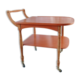 Skated rolling table