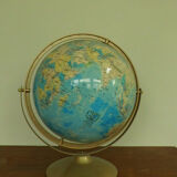 Terrestrial globe