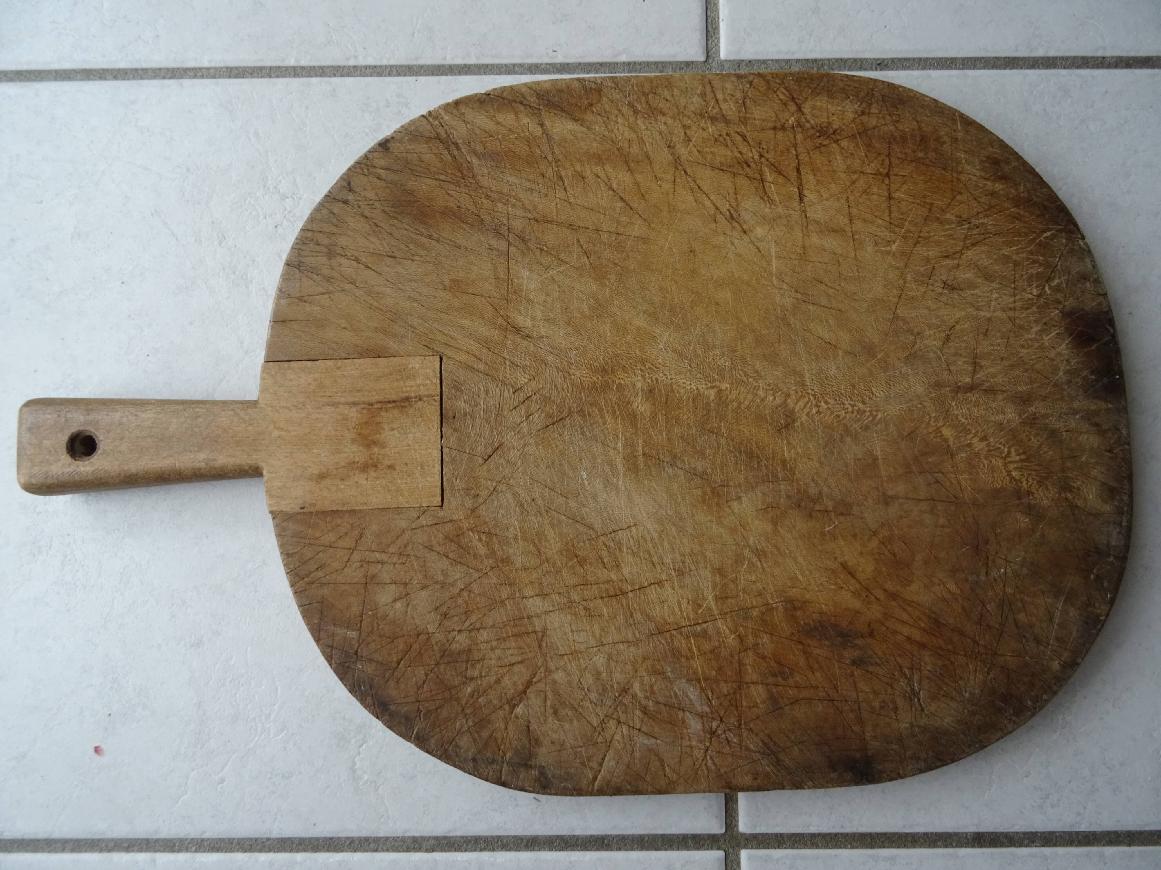 Provence solid wood cutting board